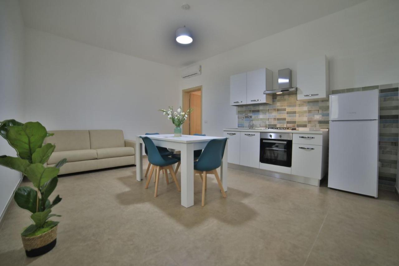 Giaro' Apartments بورتو سيساريو المظهر الخارجي الصورة