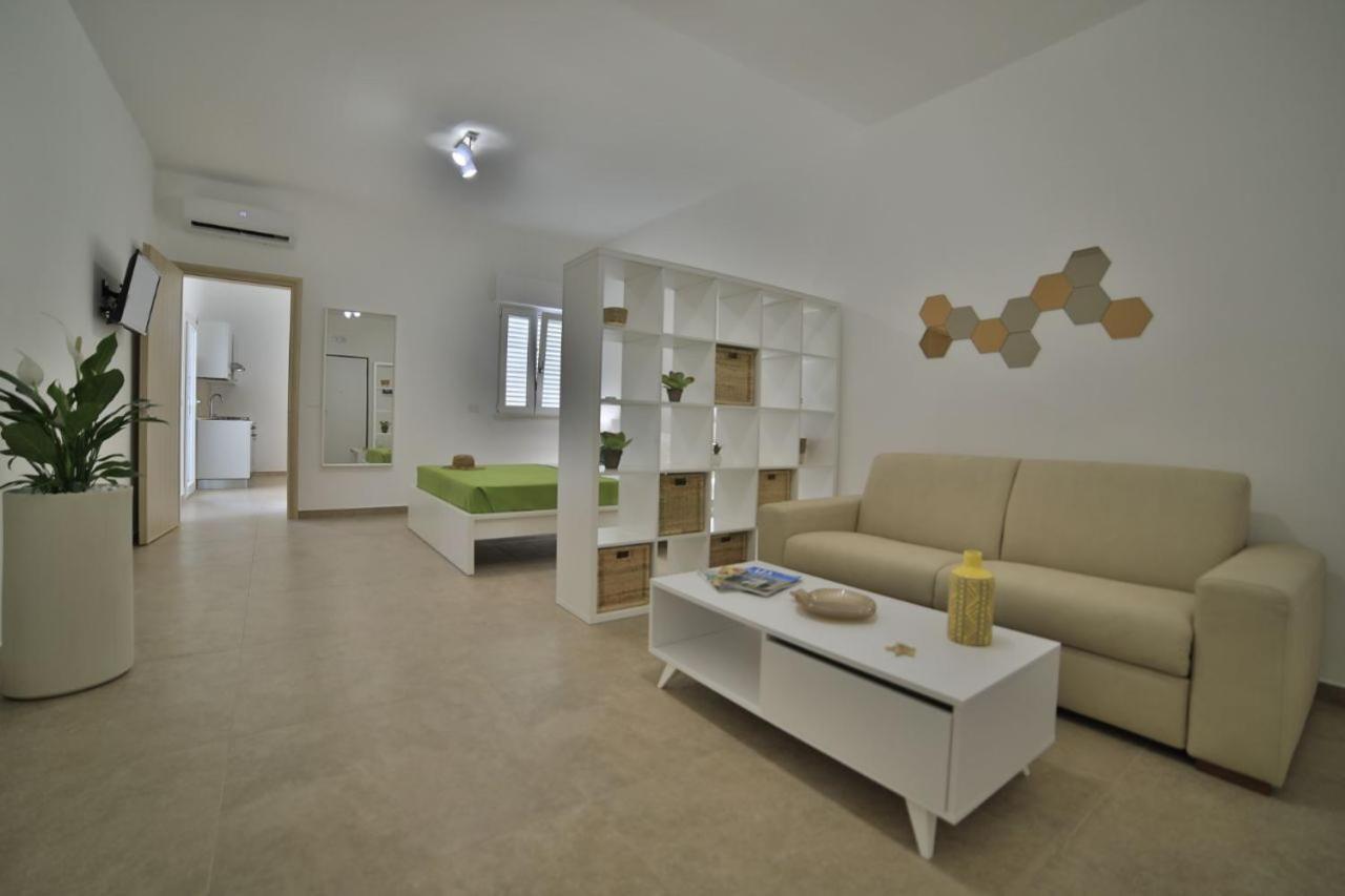 Giaro' Apartments بورتو سيساريو المظهر الخارجي الصورة